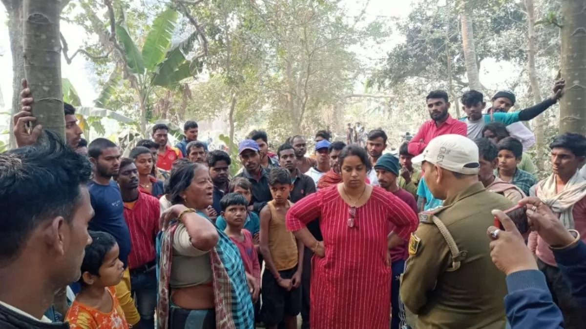 Begusarai: पिता की हत्या के ठीक 3 साल बाद कोचिंग गए 16 वर्षीय किशोर की भी  हत्या, स्वजनों को चचेरे चाचा पर शक - sixteen year old student killed while  returning home