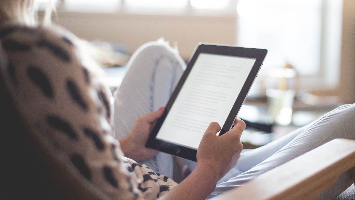 Amazon Sale 2023: टैबलेट पर ताबतोड़ ऑफर्स की लग गई है झड़ी, Rs 30 हजार वाला Tablet मिल रहा है मात्र 15,999 में