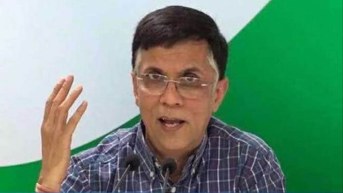 offensive remarks by congress fir lodged against congress leader pawan kheda for making objectionable remarks on pm