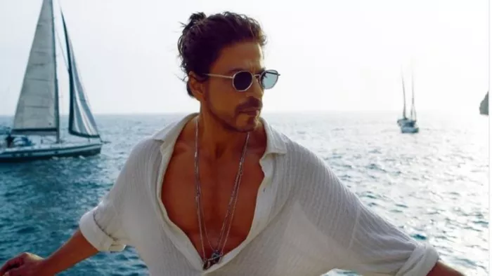 Shahrukh Khan opened the truth of his worst habit, told what he is afraid of, via instagram