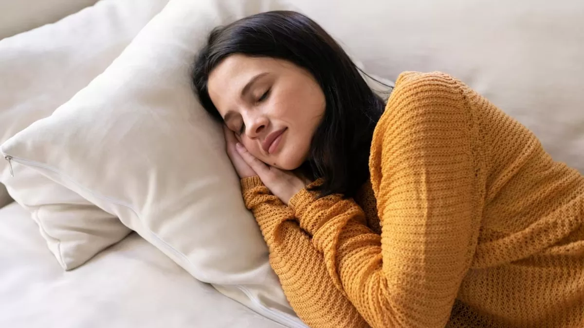 Insufficient Sleep: नींद की कमी बन सकती है कई शारीरिक और मानसिक समस्याओं की वजह, जल्द करें आदत में सुधार
