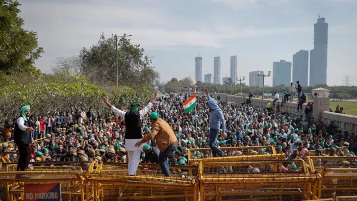 21 फरवरी को किसानों का दिल्ली कूच करने का एलान, पुलिस ने इन बॉर्डर इलाकों पर की बैरिकेडिंग