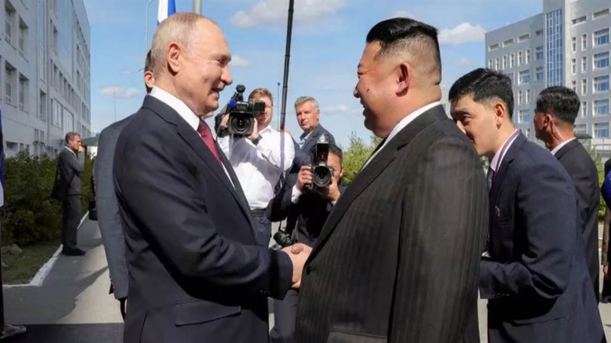 https://www.jagranimages.com/images/newimg/20022024/20_02_2024-kim_jong_un_and_putin_23657040.jpg