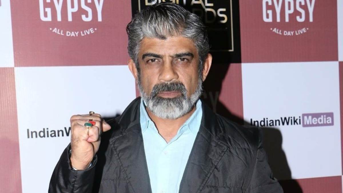 https://www.jagranimages.com/images/newimg/20022024/20_02_2024-rituraj_singh_last_rites_1_23657512.jpg