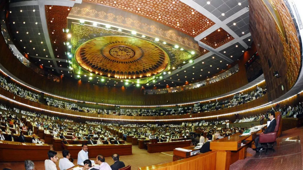 Pakistan: पाकिस्तानी संसद ने दुष्कर्म के दोषियों को सरेआम फांसी देने की मांग ठुकराई, 341 संदिग्धों में से केवल 23 को मिली सजा
