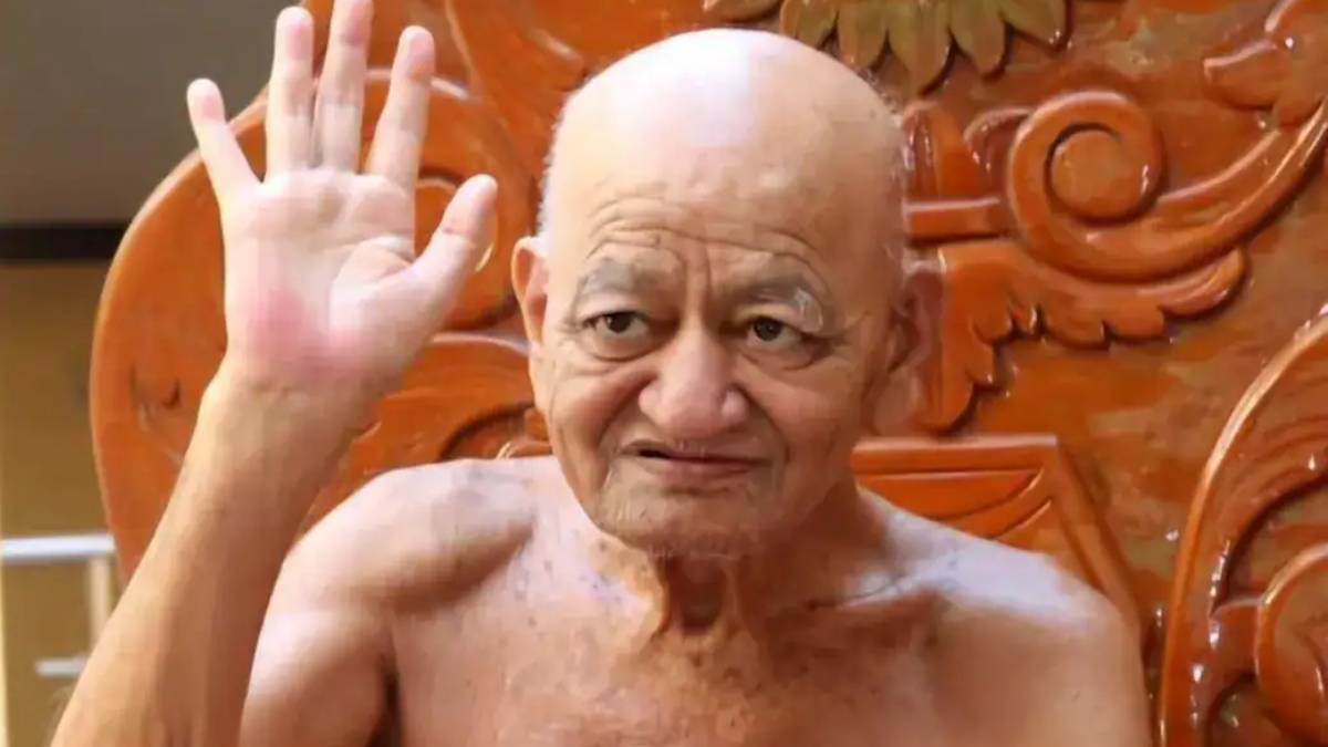 acharya vidyasagar ji maharaj taught how great is the purity of thoughts words and deeds