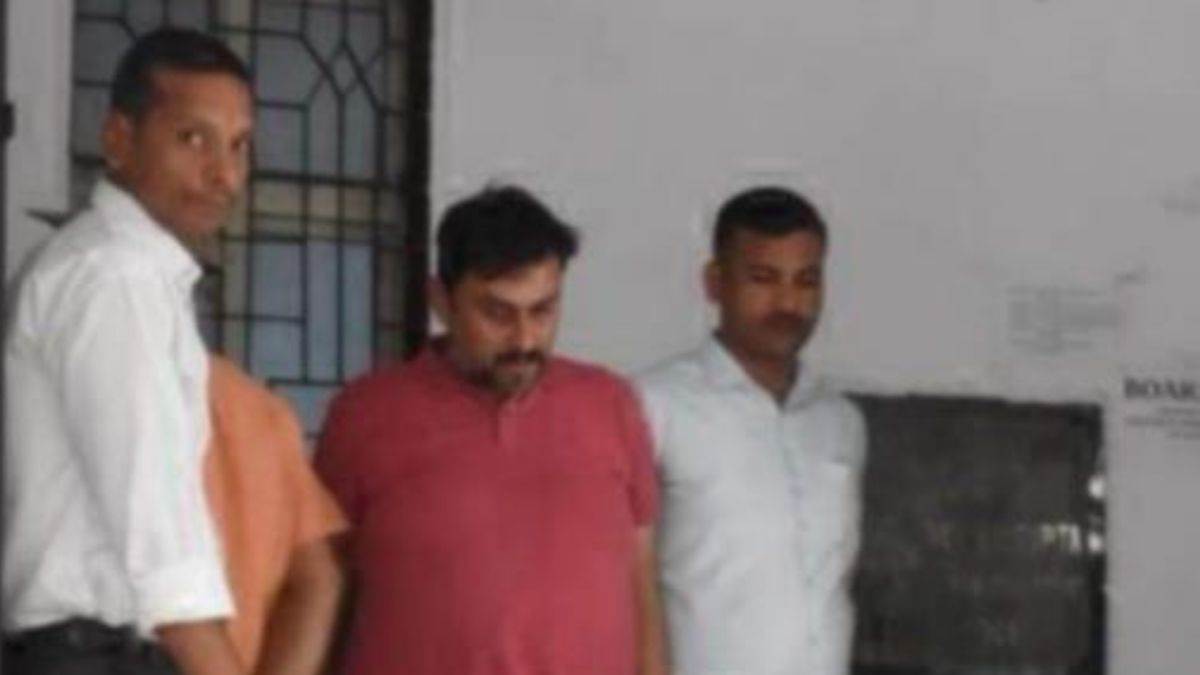 https://www.jagranimages.com/images/newimg/20022025/20_02_2025-nrhm_scam_news_23887976_225229681.jpg