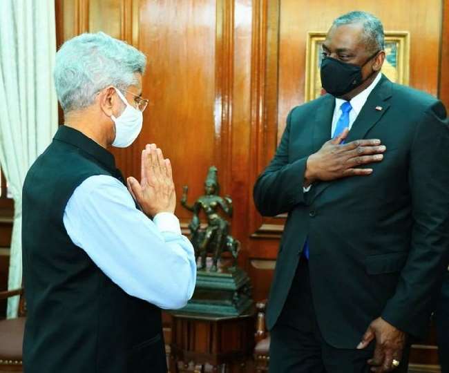 विदेश मंत्रालय में अमेरिकी रक्षा मंत्री लॉयड जे ऑस्टिन का विदेश मंत्री एस जयशंकर ने स्वागत किया।