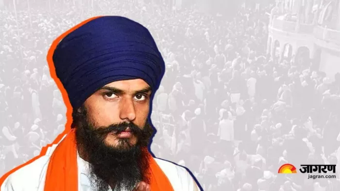 'वारिस पंजाब दे' संगठन के प्रमुख अमृतपाल सिंह के चाचा और ड्राइवर ने पुलिस के सामने किया सरेंडर