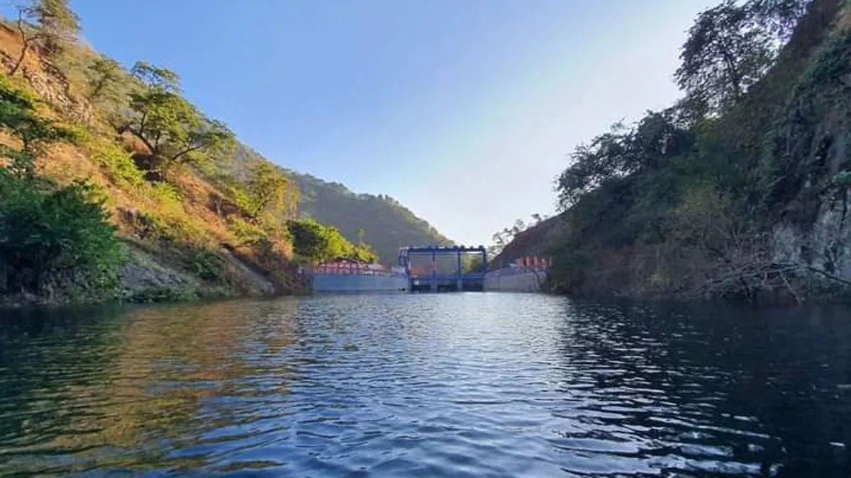 Dehradun News: सूर्यधार बैराज पर मंत्रीजी को किया गुमराह, ईई बने बलि का बकरा