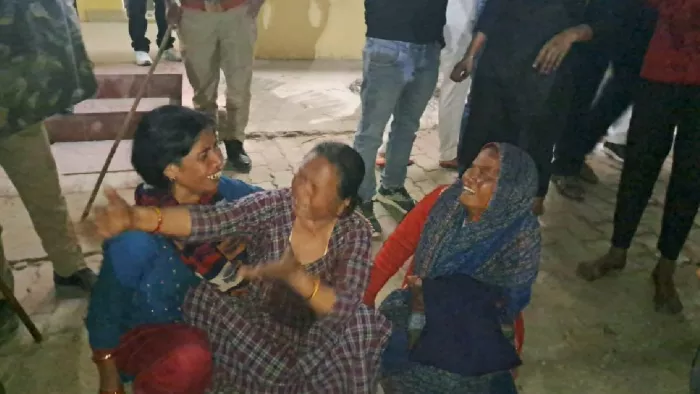 बदायूं दोहरे हत्याकांड में आरोपी की मां ने बेटे के एनकाउंटर को बताया सही फैसला