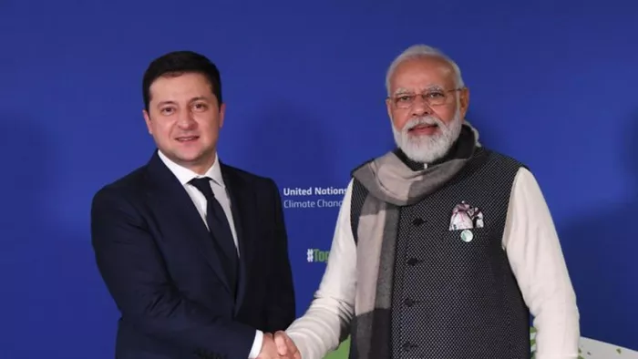 यूक्रेन के राष्ट्रपति वलोडिमिर ज़ेलेंस्की और पीएम मोदी (फाइल फोटो)