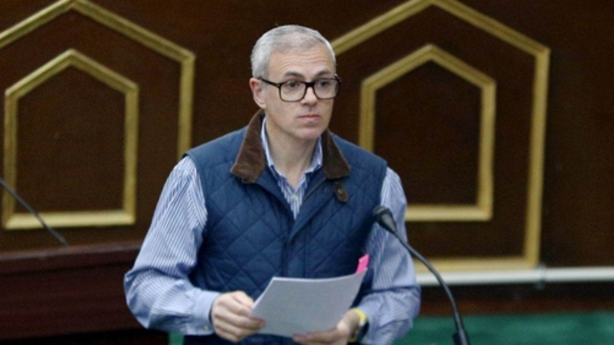 jammu kashmir news avoid commenting religious matters why omar abdullah give this warning mlas