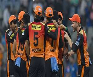 newimg/20042021/20_04_2021-sunrisers_hyderabad_srh_21576572_s.jpg