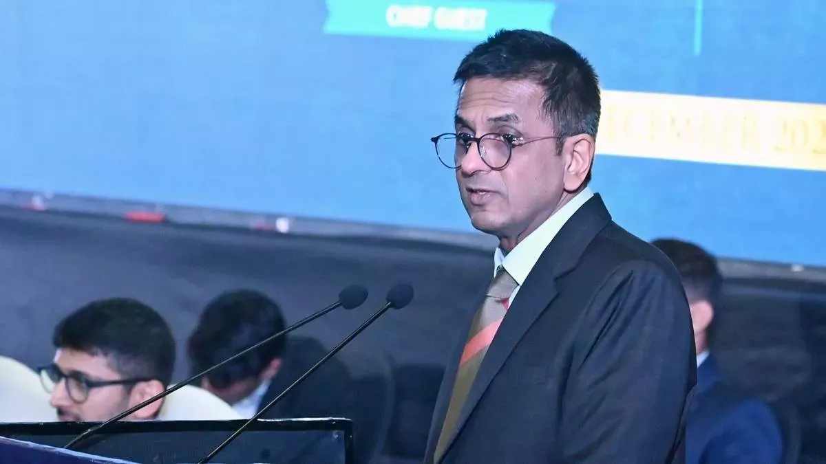 CJI DY Chandrachud: 'जब मैं वोट देता हूं तो...', लोकसभा चुनाव के बीच प्रधान न्यायाधीश ने लोगों से की वोट देने की आपील