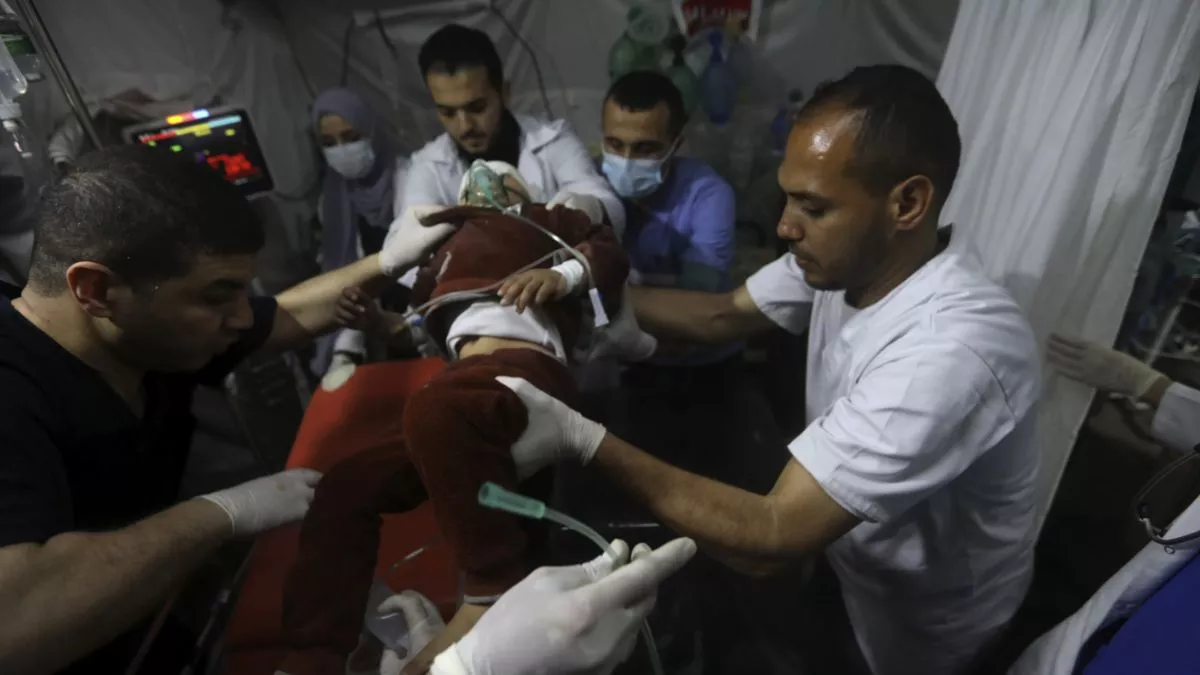 इजरायल ने रफा पर फिर किया हवाई हमला, छह बच्चों समेत 9 लोगों की मौत; पिछले 24 घंटे में IDF ने इतनों को उतारा मौत के घाट