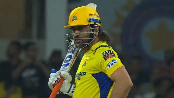 महेंद्र सिंह धोनी ने लखनऊ के खिलाफ आक्रामक पारी खेली