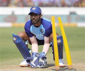 रिद्धिमान साहा की जगह इस विकेटकीपर को मिल सकता है इंग्लैंड दौरे पर मौका- रिपोर्ट