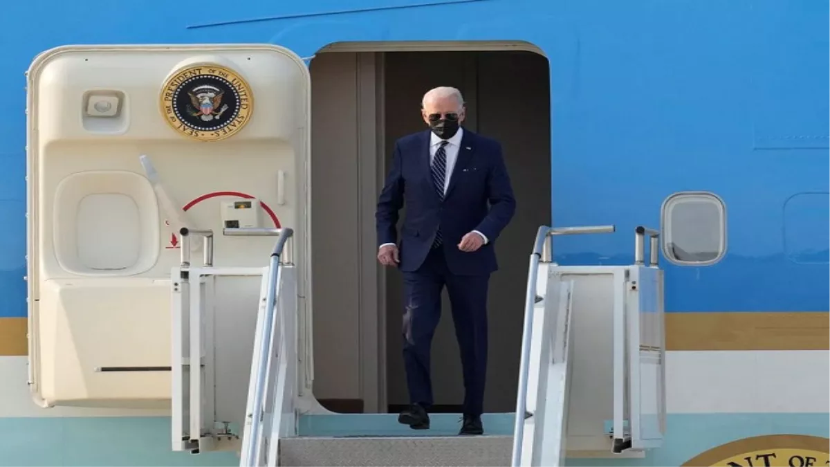 Joe Biden Asia Visit: दक्षिण कोरिया की यात्रा पर सिओल पहुंचे बाइडन, राष्ट्रपति यूं सोक-यूल से करेंगे मुलाकात