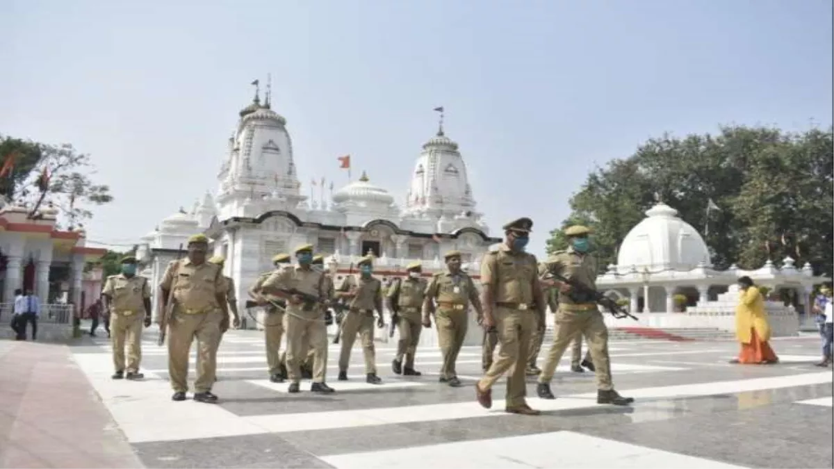 गोरखनाथ मंदिर की सुरक्षा व्‍यवस्था और कड़ी होगी, मंद‍िर पर‍िसर में बनेगा एसपी कार्यालय व पुलिस कंट्रोल रूम