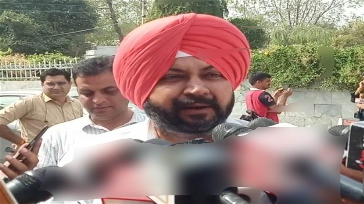 https://www.jagranimages.com/images/newimg/20052022/20_05_2022-navtej_cheema_2_22728359_112010509.jpg