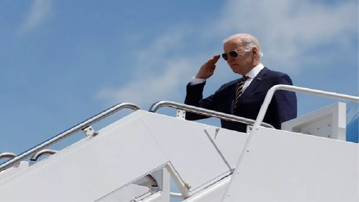 Joe Biden in Asia: जो बाइडन जापान और उत्तर कोरिया की यात्रा पर हुए रवाना, क्वाड शिखर सम्मेलन में लेंगे हिस्सा, पीएम मोदी से करेंगे मुलाकात