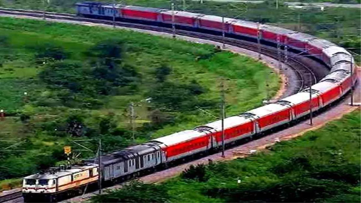मुंबई सफर करने वालों के लिए अच्‍छी खबर, रेलवे चलाएगा गोरखपुर से स्‍पेशल ट्रेन; इन जगहों के लोग कर सकेंगे यात्रा
