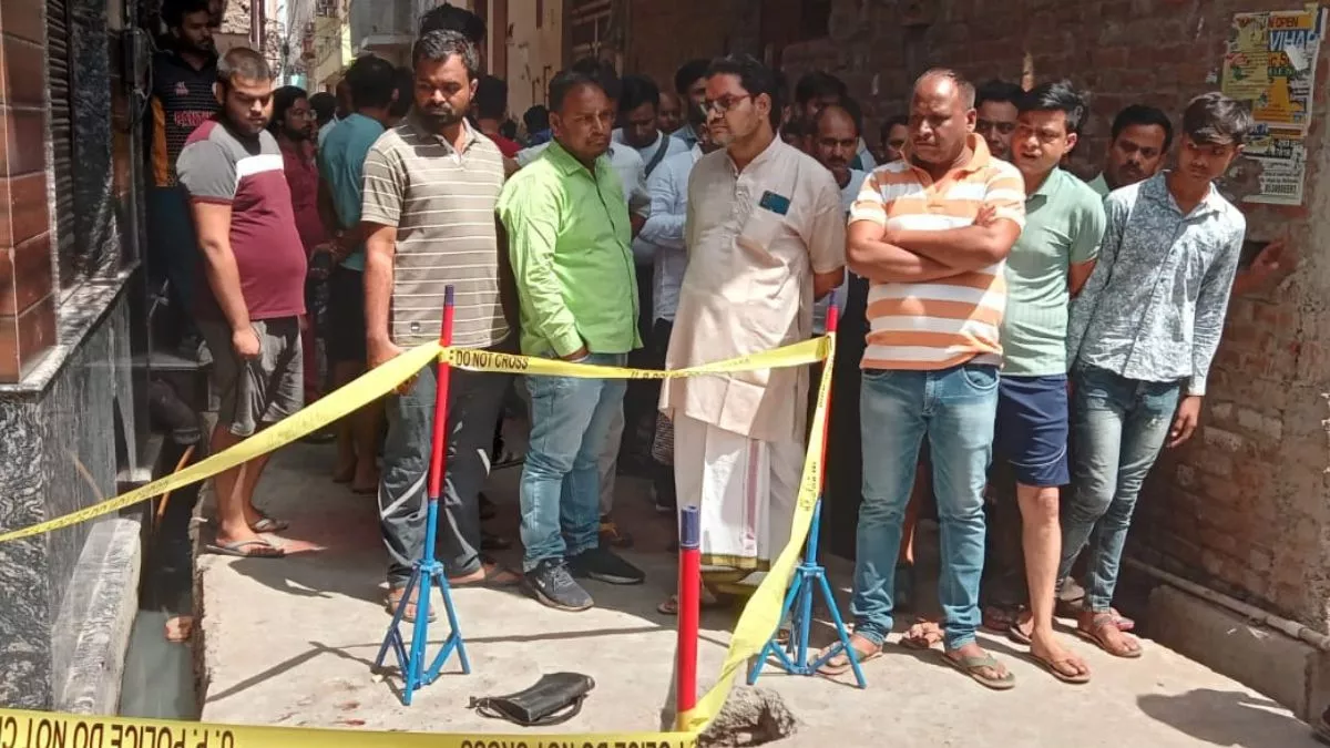 फिरोजाबाद में सनसनीखेज वारदात, दिनदहाड़े गोलियां मारकर महिला की हत्या, हत्याकांड के बाद हमलावर मौके से फरार