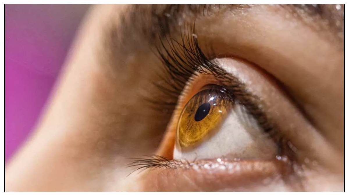 https://www.jagranimages.com/images/newimg/20052023/20_05_2023-vastu_tips_for_twitching_of_eyes_23417921.jpg