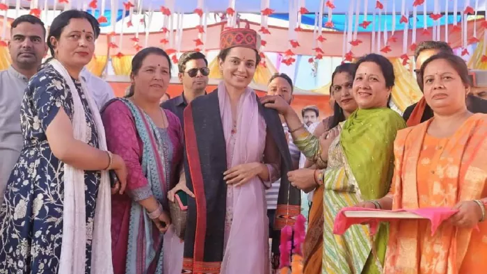 Himachal News: अपने दम पर वोट मांगे विक्रमादित्य,जमानत जब्त नहीं हुई तो राजनीति छोड़ दूंगी-कंगना