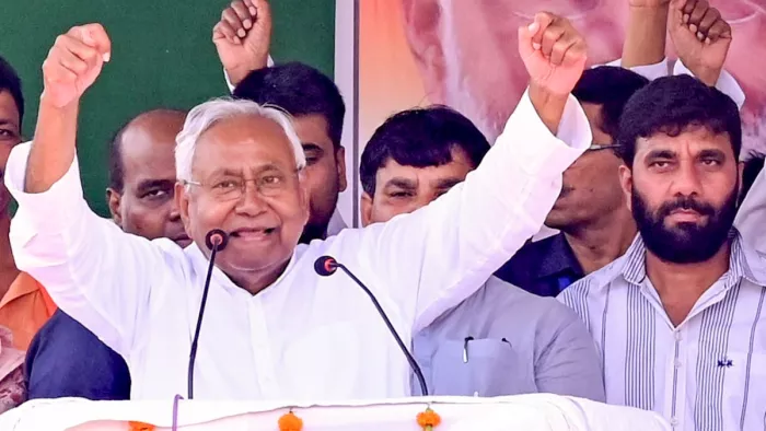 नीतीश कुमार के सामने बड़ी चुनौती, छठे और सातवें चरण में इन 6 सीटों को बचाने की 'जंग'