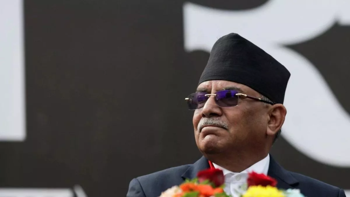 राजनीतिक अस्थिरता का शिकार नेपाल, वामदलों के स्वार्थ का खामियाजा नेपाल की राजनीति और वहां की जानता को भुगतना पड़ रहा है