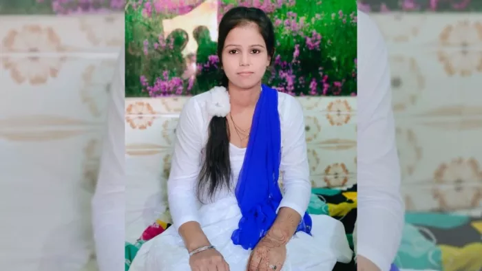 भाई ने बहन की गोली मारकर की हत्या।