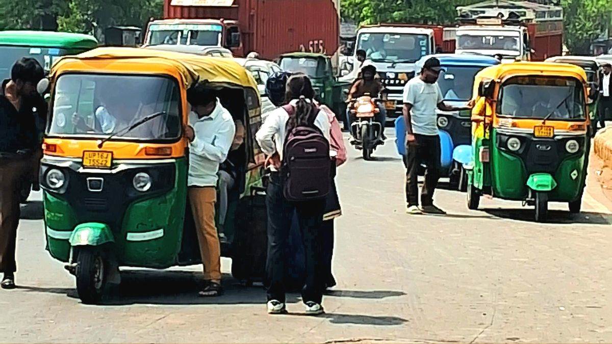 https://www.jagranimages.com/images/newimg/20052025/20_05_2025-noida_news_140_23941812.jpg