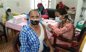 जिले में 18 प्लस के 1087 लोगों को लगाया टीका