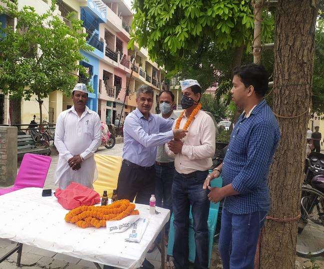 aap looking candidates for chandigarh municipal corporation polls anil maidan left bjp and joined aap