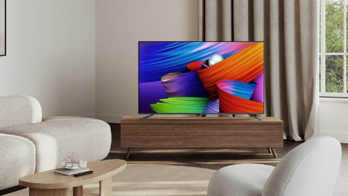 पत्ते की तरह फड़फड़ा कर गिर गई कीमत! Oneplus Smart TV पर यहां से करें 12 हजार तक की बचत