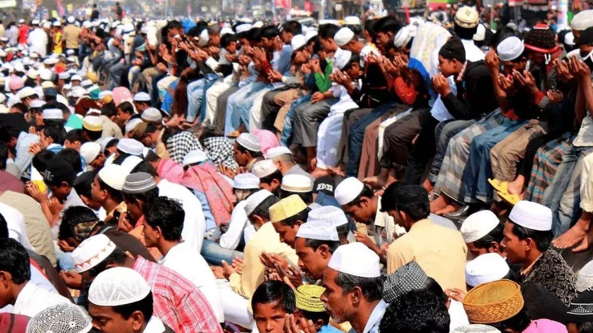 https://www.jagranimages.com/images/newimg/20062024/20_06_2024-muslims_23742581.jpg