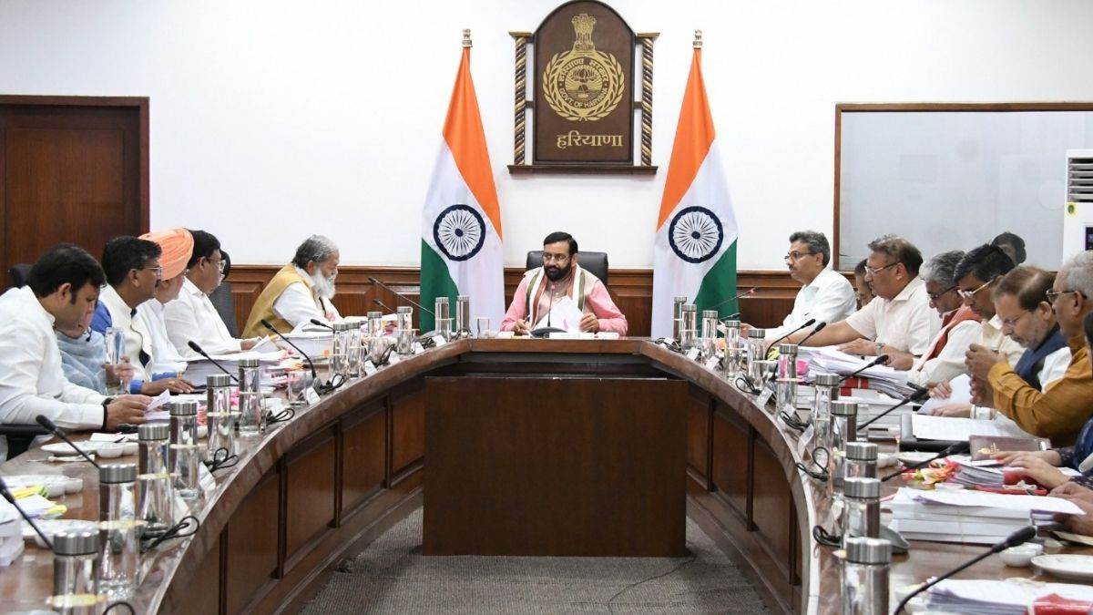 ministers committee formed resolve dispute haryana agricultural university cm nayab saini said government is with students