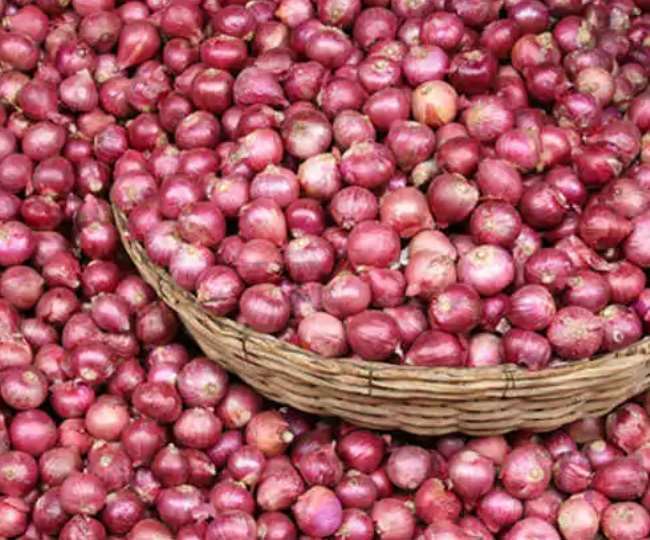 huge fall in onion prices due to this the price decreased