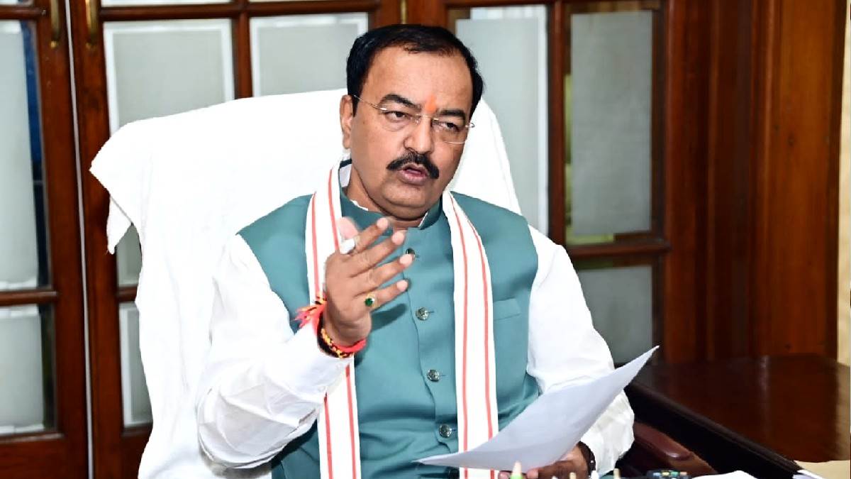 Deputy CM Keshav Prasad Maurya gave warning to officers regarding Dinesh  Khatik resignation also gave answer to Akhilesh yadav - Dinesh Khatik के  इस्तीफे को लेकर डिप्टी सीएम केशव मौर्य ने दी