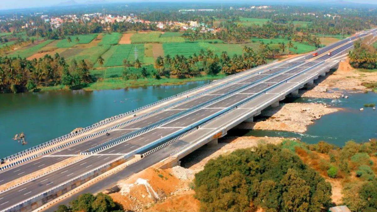 https://www.jagranimages.com/images/newimg/20072023/20_07_2023-bengaluru-mysuru_expressway_23476328.jpg