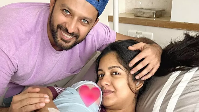 ishita dutta and vatsal seth Baby Boy Photo