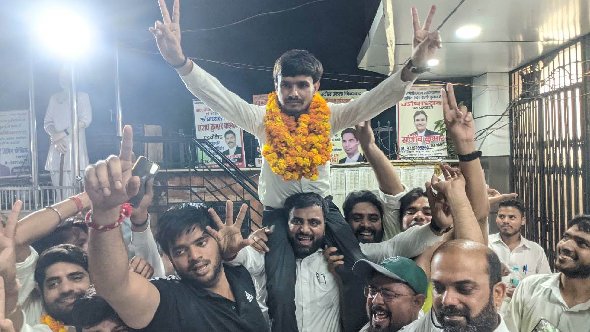 ncr ghaziabad bar association election result came late night after voting deepak sharma and kapil tyagi won