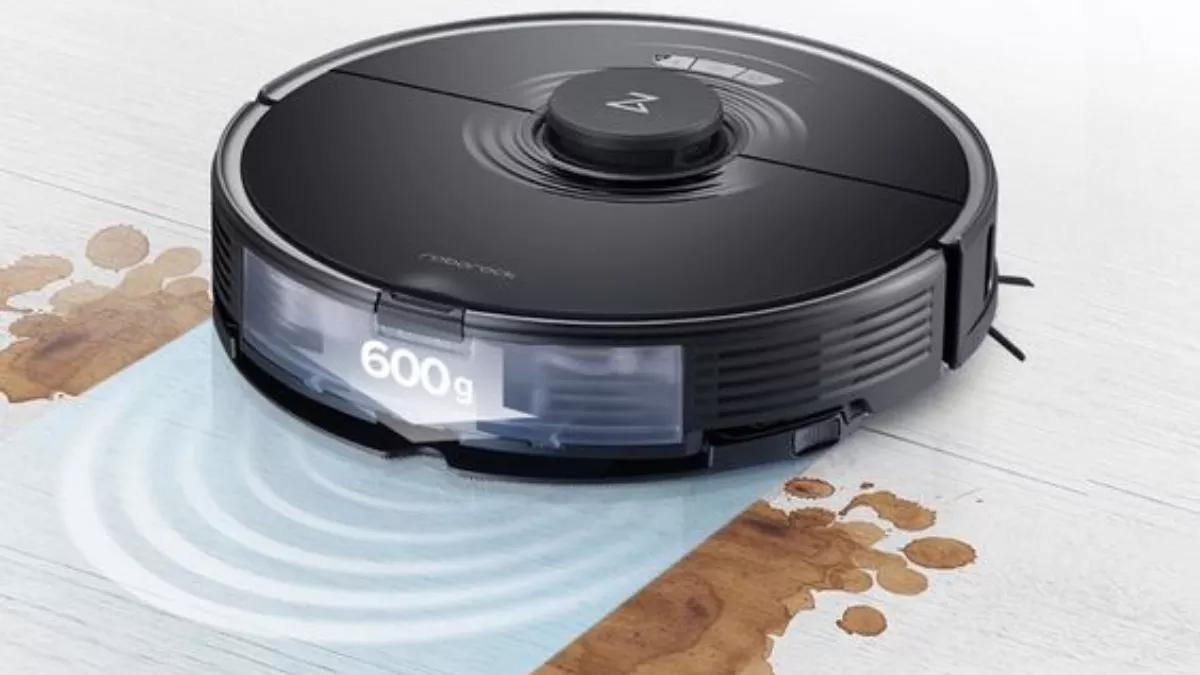महिलाए होंगी झाड़ू-पोछे की झंझट से फ्री! जब Robotic Vacuum Cleaner करेंगे घर के कोना-कोना की चकाचक सफाई