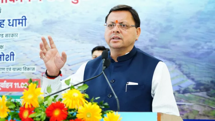 सीएम धामी ने विभिन्न शासकीय भवनों में स्थापित सोलर पावर प्लांटों का किया लोकार्पण।