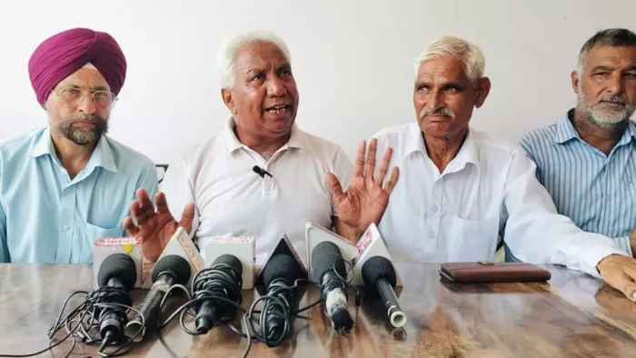 jammu News: भारी भरकम बिल से लोग परेशान, बिजली विभाग पर लगाए कई आरोप।