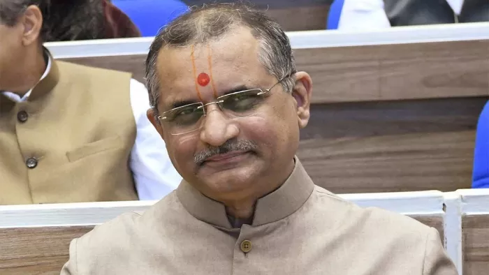 यूपीएससी अध्यक्ष मनोज सोनी ने अपना कार्यकाल पूरा होने से पहले ही आज अपने पद से इस्तीफा दे दिया।