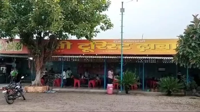 खतौली में दिल्ली-देहरादून हाईवे किनारे स्थित साक्षी टूरिस्ट ढ़ाबा। जागरण