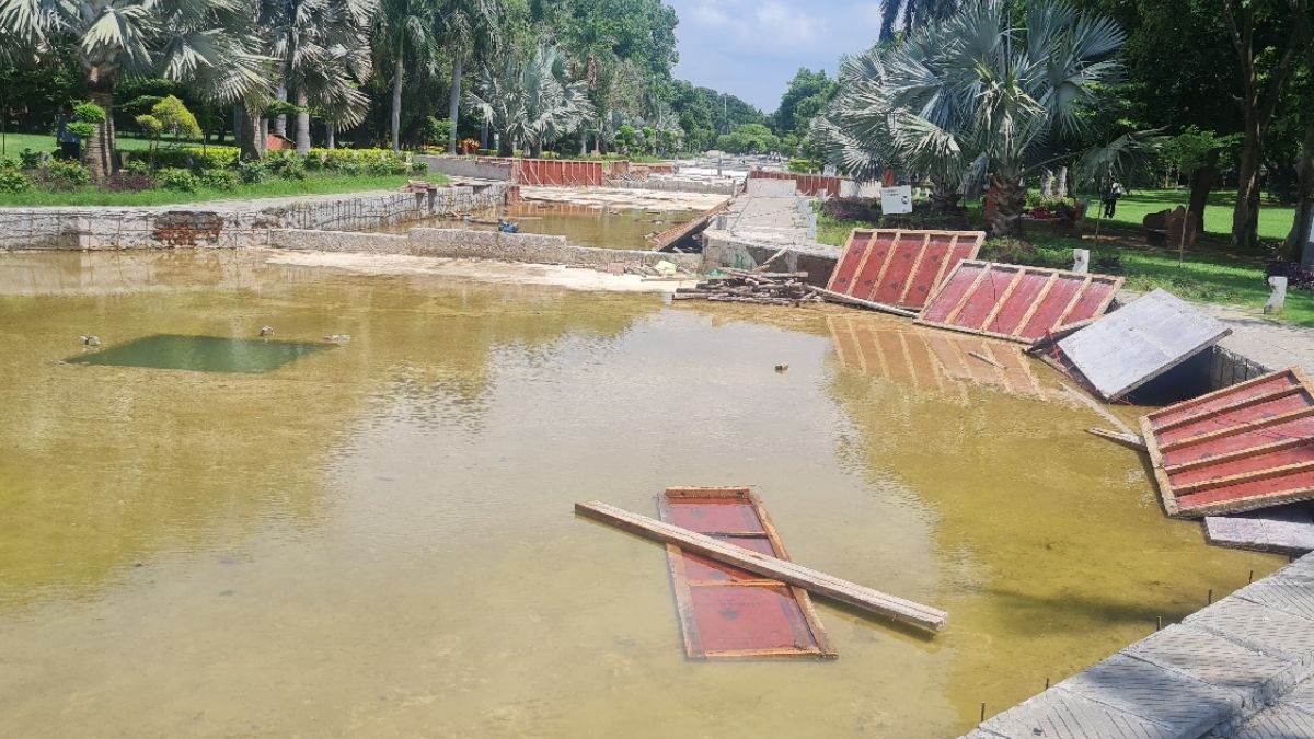 ncr laser sound and light show returns to gurugrams laser valley park